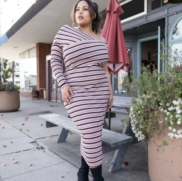 Off The Shoulder Midi Dresses